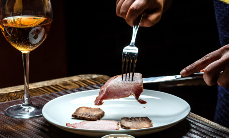 6 Reasons Why Steakhouse Dining Is A Must-Try Experience