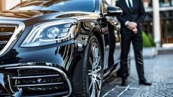 Chauffeur Service Amsterdam: 24/7 Premium City Travel Experiences 